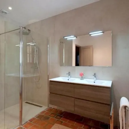 De 3 Chambres Avec Piscine Privee Et Jardin Clos A Villa