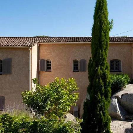 De 3 Chambres Avec Piscine Privee Et Jardin Clos A
